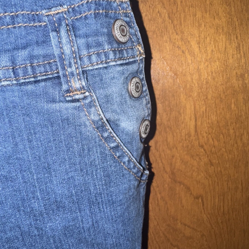 Mini Bodes Floral Lined Overalls Light Vintage Denim 11-12Y - Image 4 of 4