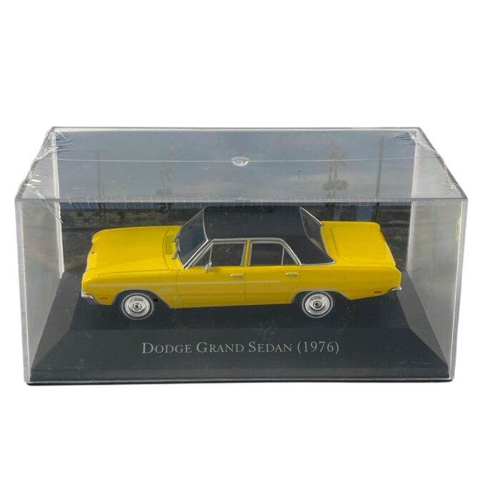 Modellino Auto Edicola American Collection 1/43 Dodge Grand Sedan 1976 Yellow