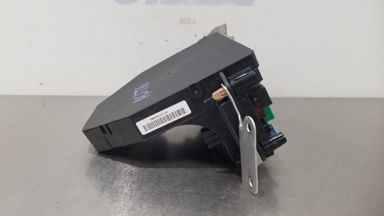 11 MERCEDES BENZ SLS AMG C197 FRONT SAM CONTROL MODULE 2129004911