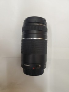 Canon EF 75-300mm 1:4-5.6 III lens