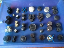 VINTAGE KNOBS FOR RECORD PLAYERS, AMPLIFIERS, RADIOS.1960's. 1 KNOB ONLY.