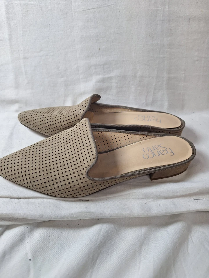 Franco Sarto Womens Mules Sz 7M Beige Leather Perforated Pointed Toe Slip On - Image 2 of 4