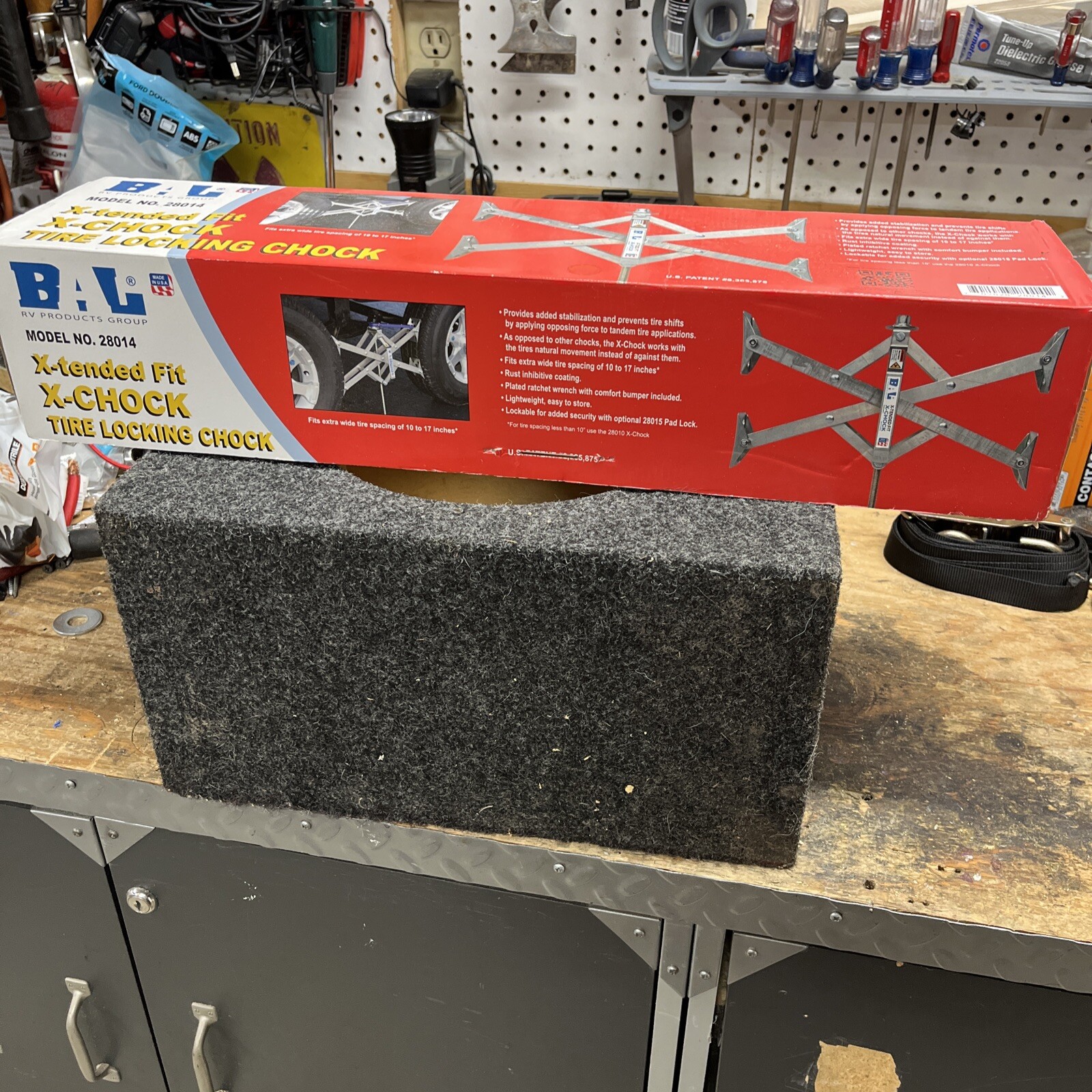 Norco Industries 28014 Bal Xchock Extended Locking Wheel Chock for