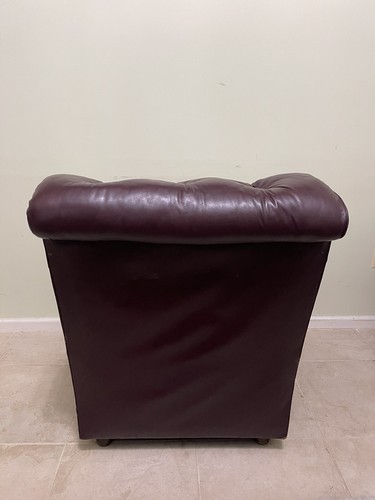 Hancock & Moore Rare Vintage Leather Chesterfield Tufted Nailhead Writers Chair - Picture 4 of 4