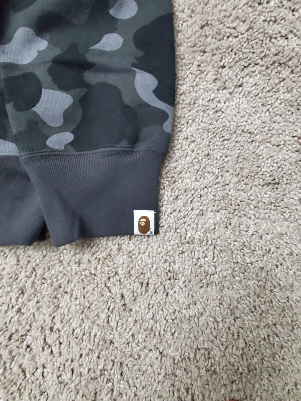 A BATHING APE (BAPE) Felpa con cappuccio mimetica A Bathing Ape Superman taglia Xl