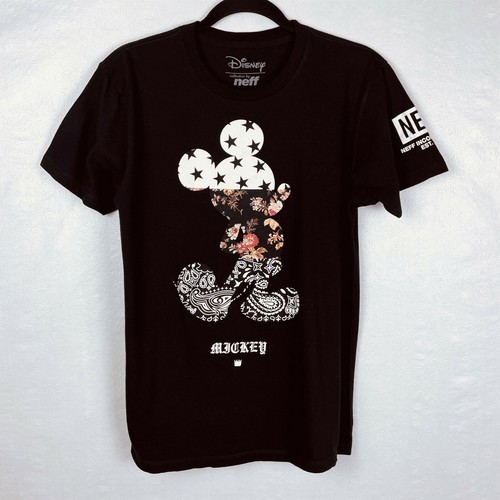 T-Shirt Floral Paisley Sz Medium 