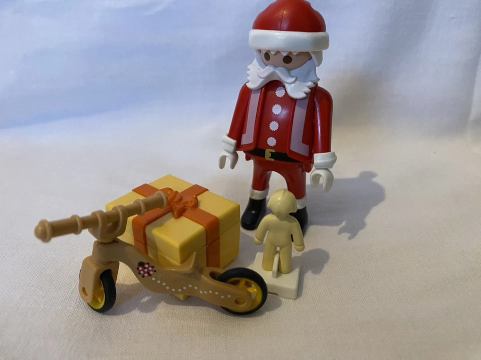 Playmobil Père Noël Cadeaux Jouets Christmas - Photo 1/1