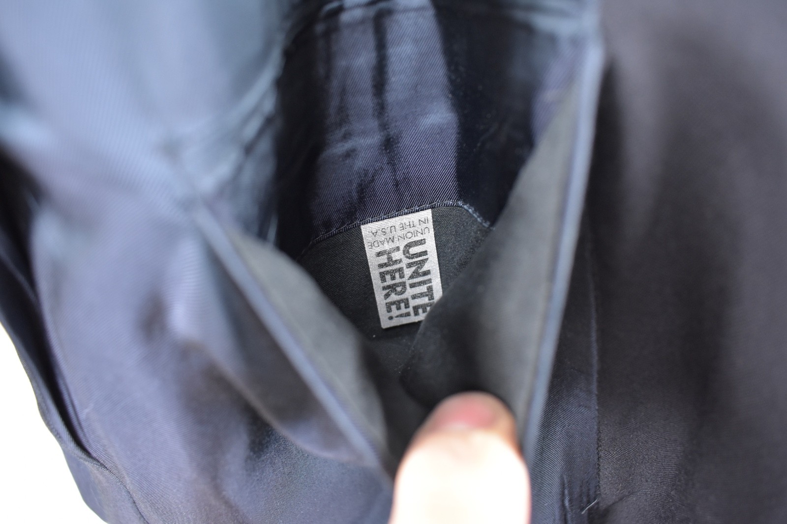 Southwick Solid Navy Blue Wool Two Button Suit Ja… - image 8