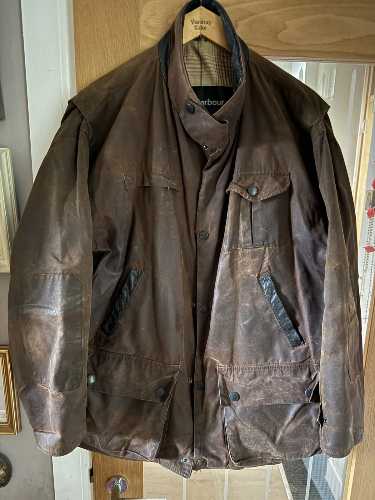 Barbour New Bushman Waxed Jacket Men’s XL Brown Tartan Lined Utility Coat
Opens in a new window or t