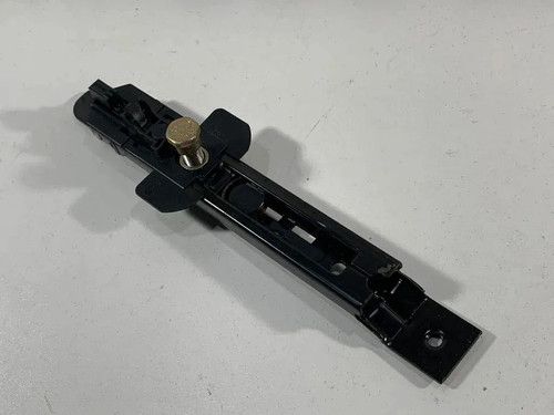 Seatbelt adjustment rail – 6Q0857819C