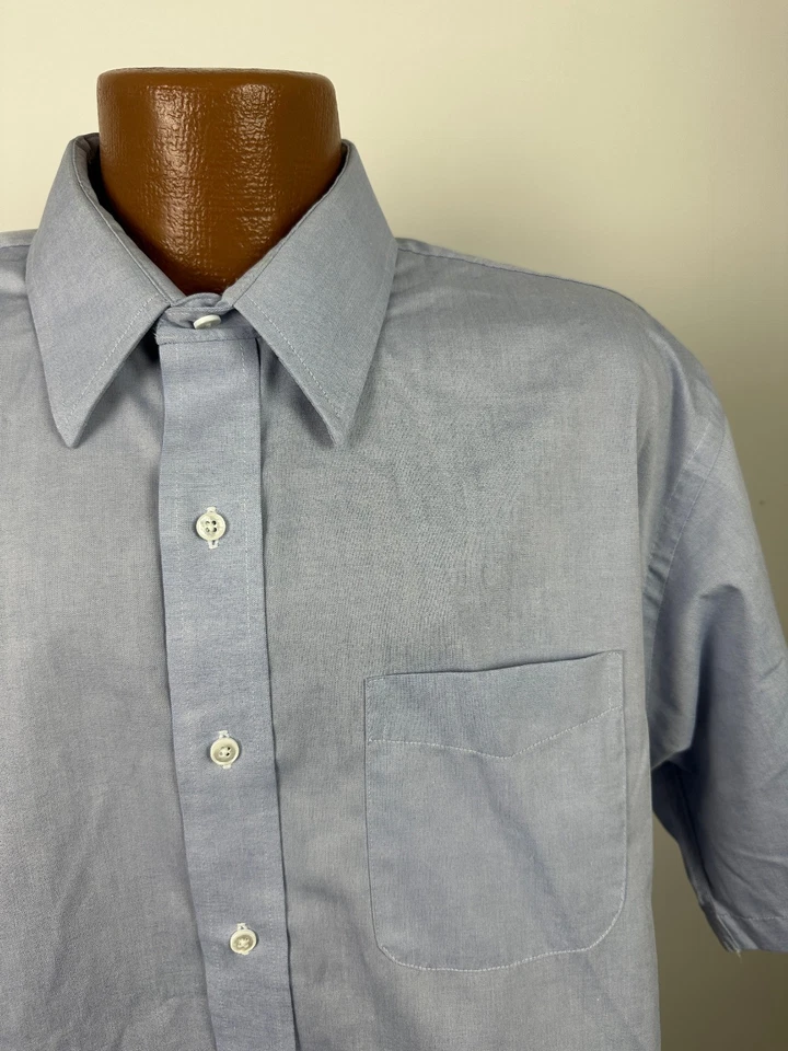 Vintage 90s Oxford Shirt Men XXL Button Up Wrinkle-Resistant Short Sleeve Blue - Image 2 of 4