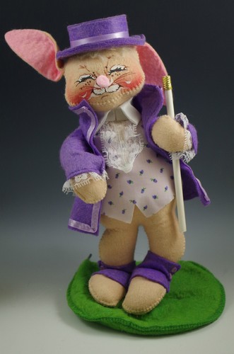 1990 ANNALEE EASTER BUNNY RABBIT DOLL FIGURINE PURPLE OUTFIT 11"