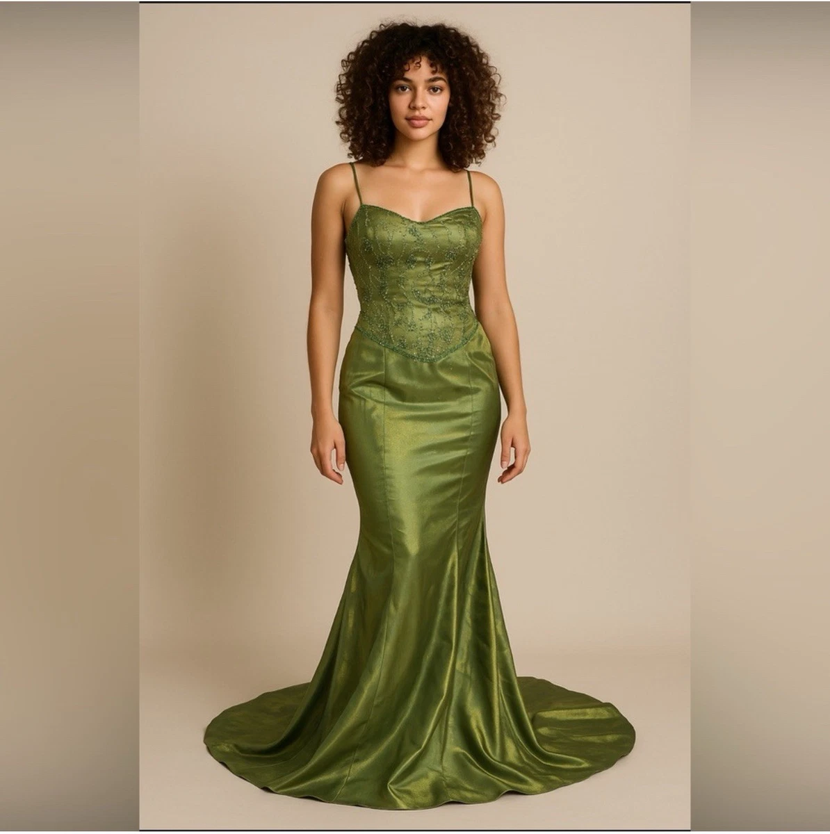 green emerald velvet dress Riva Dress  DeTHEIA