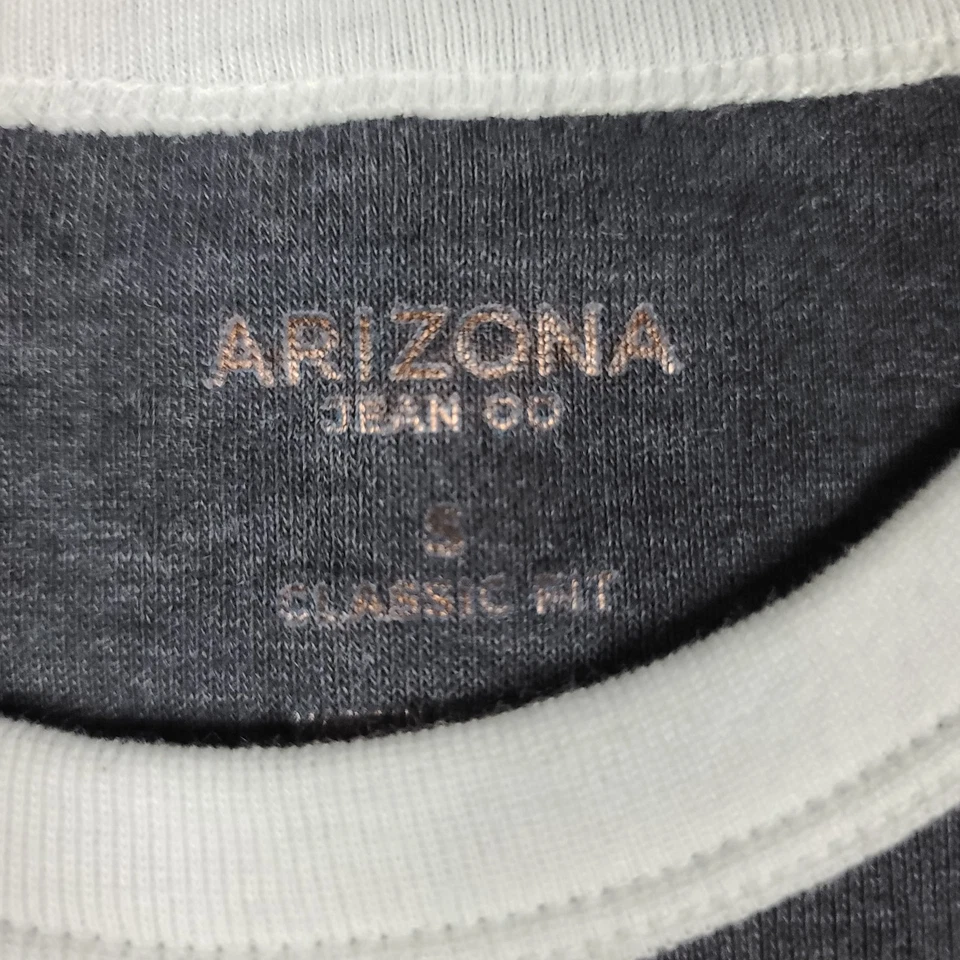 Camiseta para mujer junior pequeña gris cerezas gráfico geométrico Arizona calce clásico Foto 2 de 4