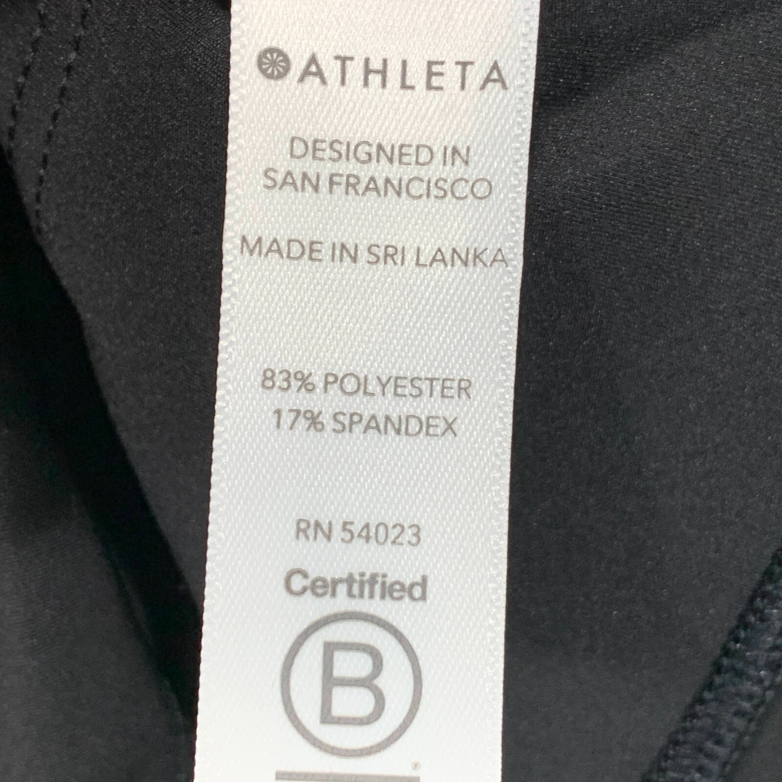 Athleta Accelerate Crop Compression Pants Womens Medi… Gem