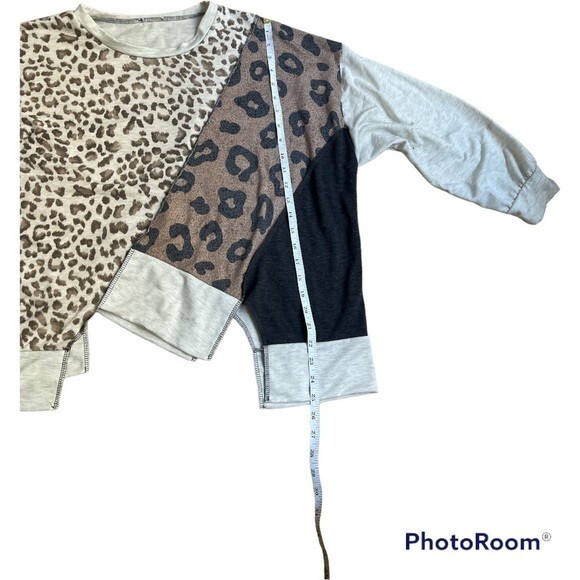 UNEVEN HEM WITH LEOPARD patchwork BLOCKS T-SHIRT … - image 3