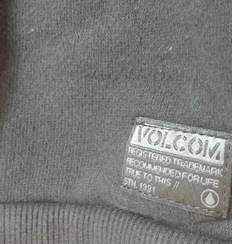 Volcom Boys Pullover Black/White Size XL Cotton/Polyester Stone Hoodie NO zip - Picture 4 of 9