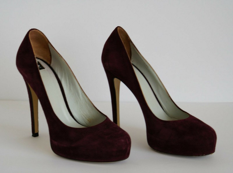 D&G by DOLCE & GABBANA - WOMEN – Classic Burgundy Suede Heels – Size 38