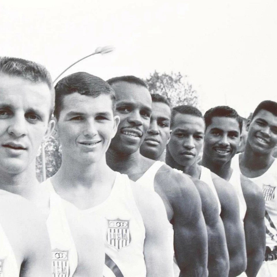 Framed Licensed 8" X 12" Photograph Of Heavyweight Champ Muhammad Ali With COA! - Image 3 of 4