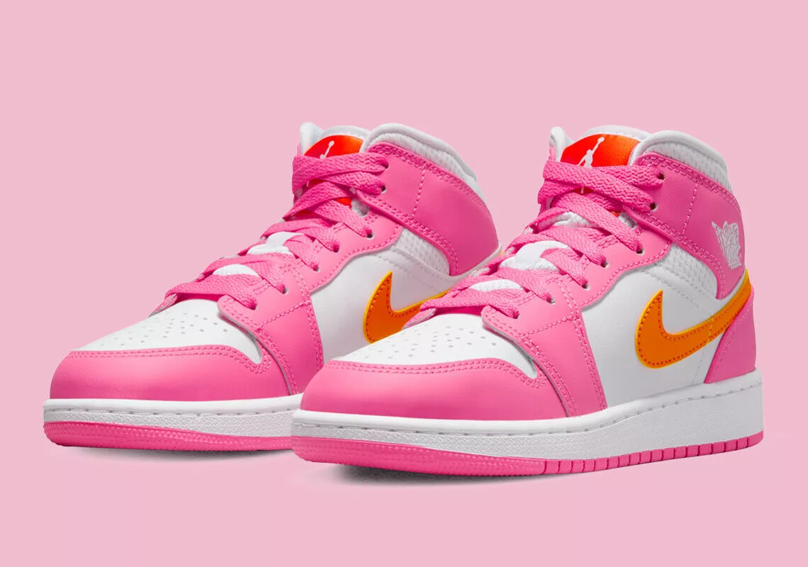 Pink and orange clearance nikes