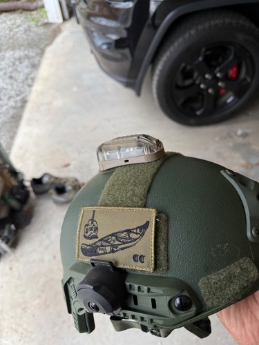 HEL-STAR HS-640-01 Military Helmet Tactical LED Light