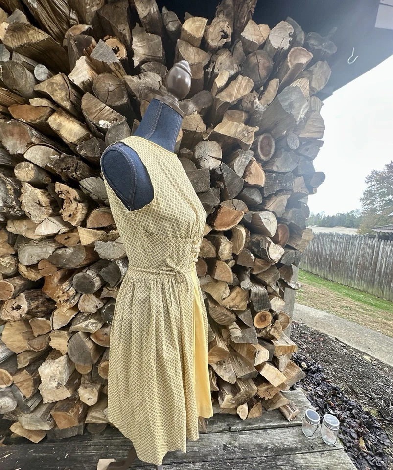 Vestido de Algodón Hecho a Mano Vintage Años 50 Estampado Amarillo Falda Completa Talla Pequeña ¡Hermoso! Foto 3 de 4