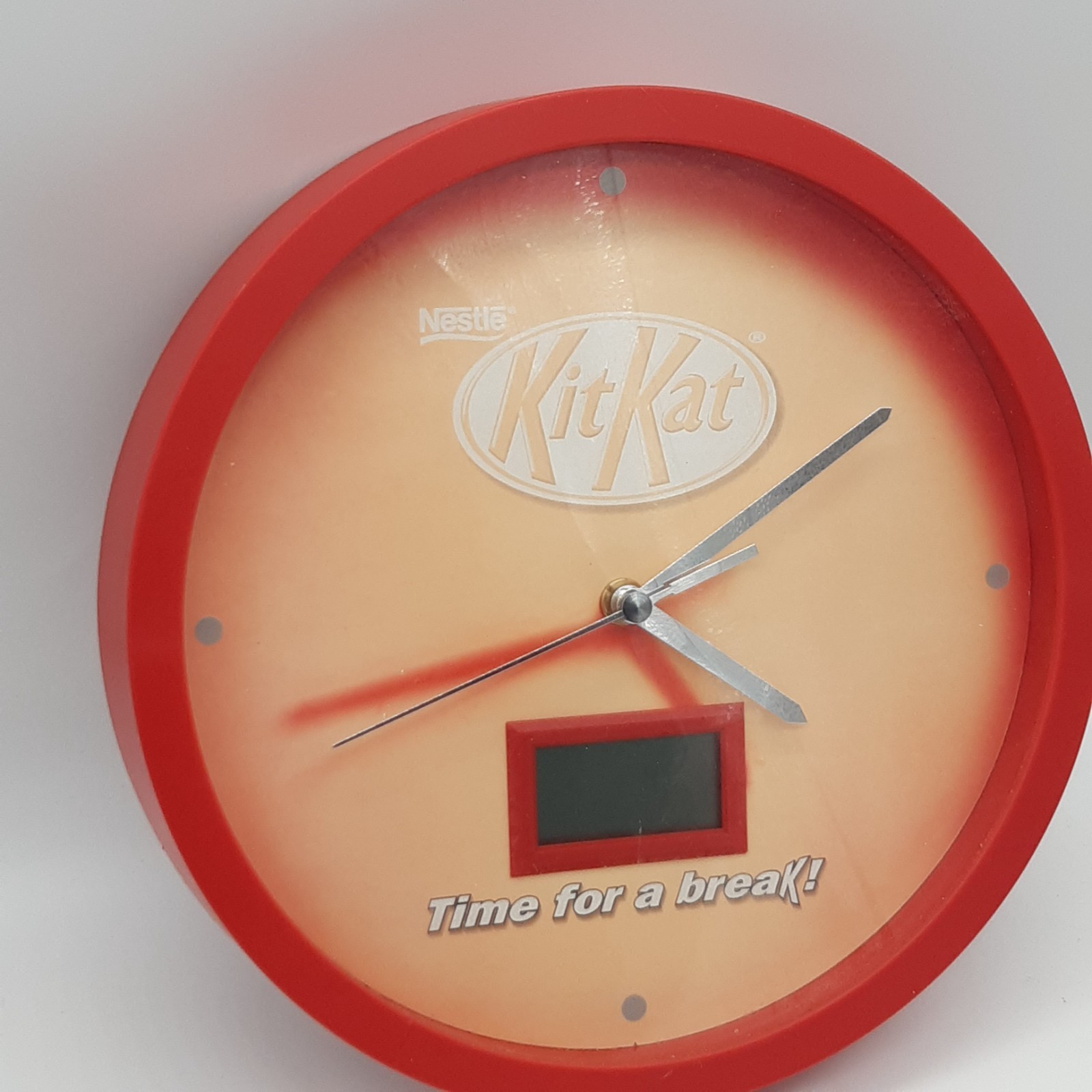 Vintage Nestle KitKat Wall Clock "Time For A Break" Red Analog LCD Digital Rare image 2
