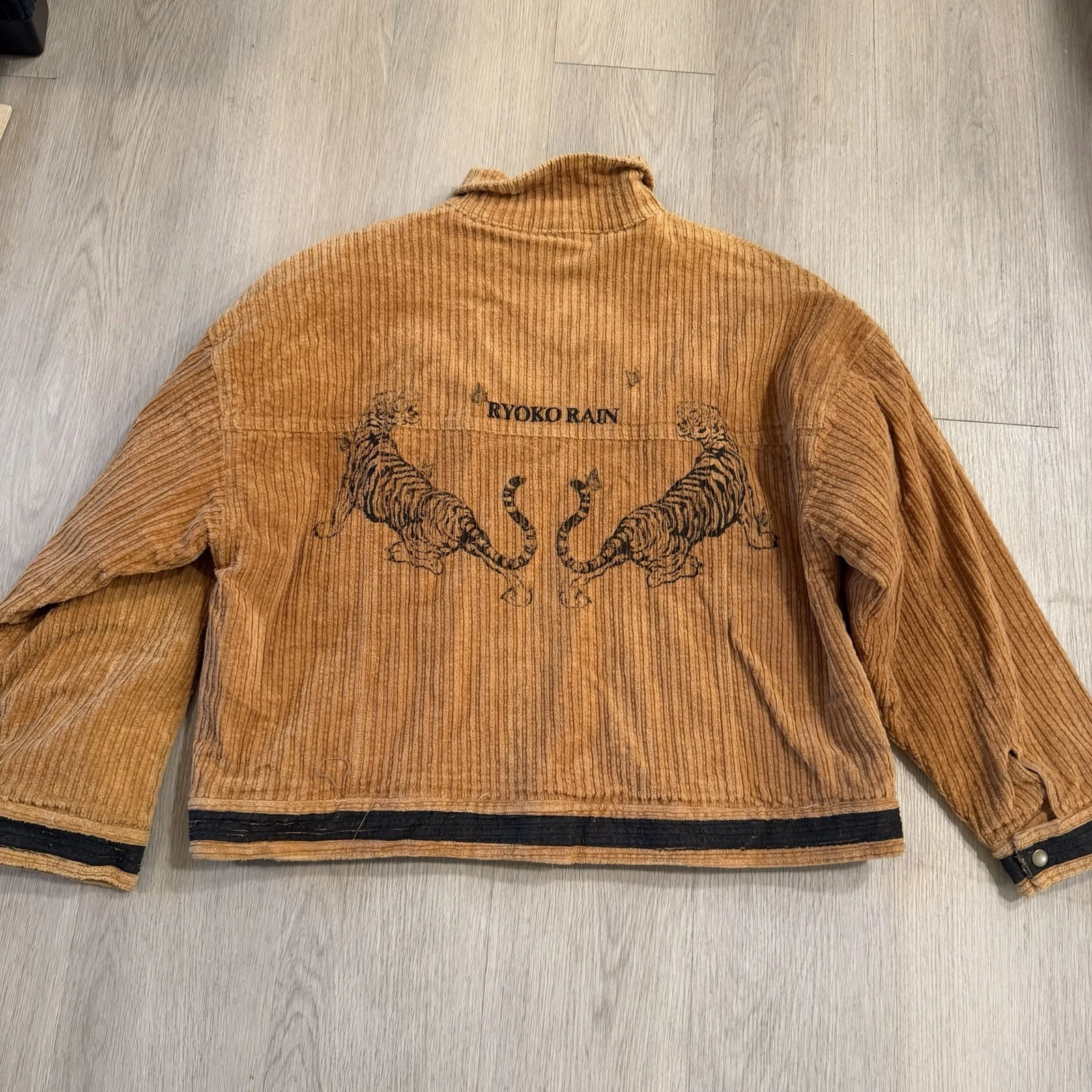 Ryoko Rain Jacket Mens Large Brown Corduroy Full Zip Tiger Streetwear - product detail image 2