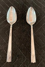 Oneida Nobility Caprice Pattern 1937 Silverplate Dinner Soup Place Spoons!