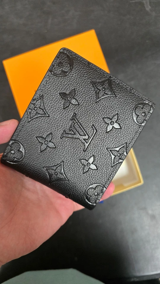 Louis Vuitton Eclipse LV Monograma Cuero Negro Doble Cartera Múltiple (cm) Foto 3 de 4