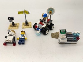LEGO CITY: Space Starter Set (60077) 100% Complete with Instructions