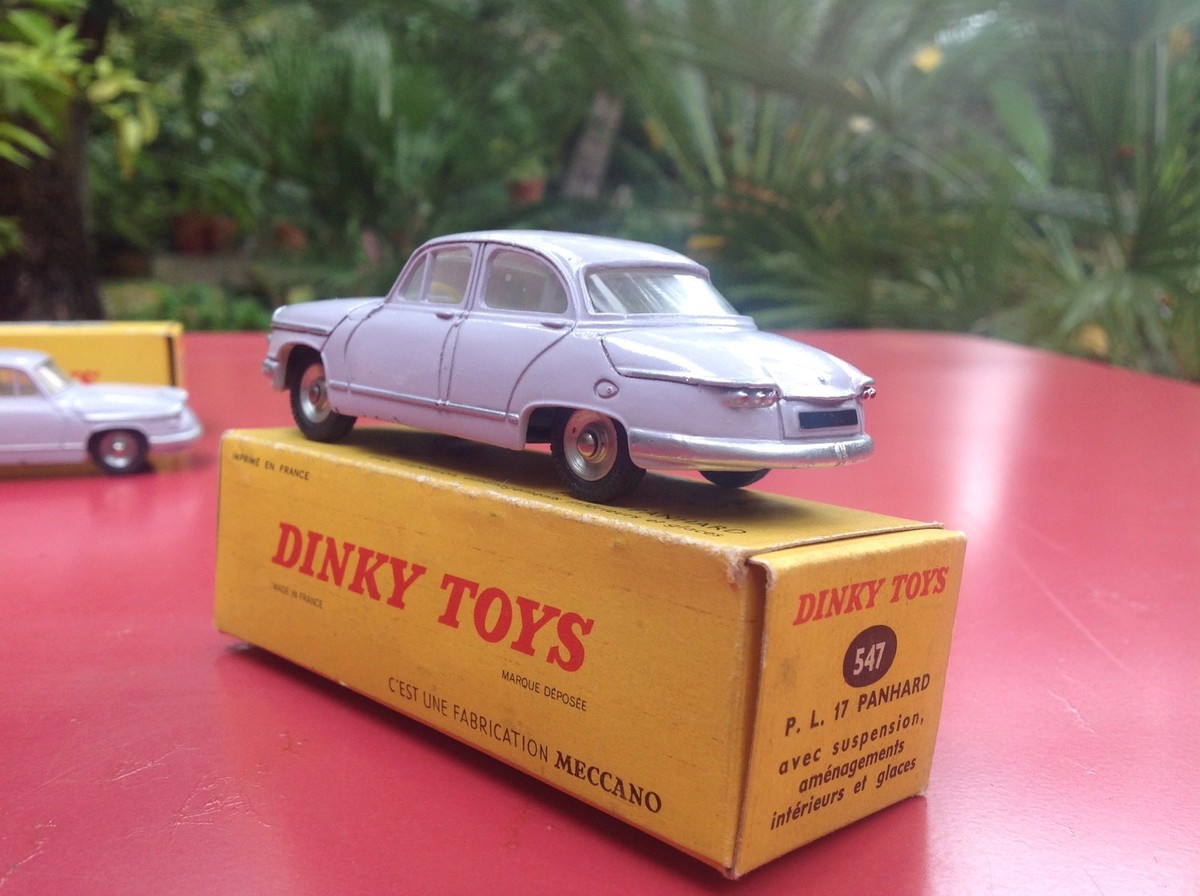 DINKY TOYS 547 : PANHARD PL 17 orange vif - avec boîte d'origine EUR 63,00 - FR