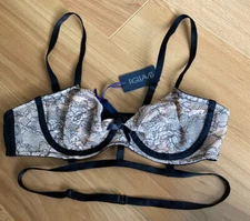 Ladies fig leaves black nude lace netted adjustable strapped bra size 34B NWT