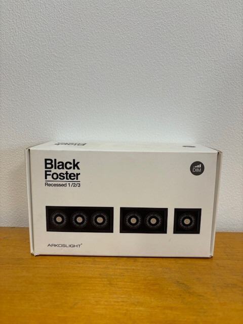 Black Foster Recessed 3 Flood spot LED encastrable anti-éblouissement CRI90