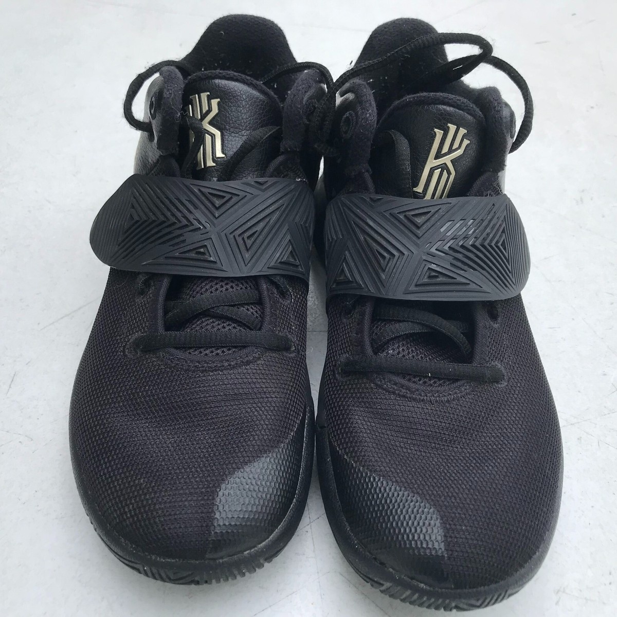 シューズ(男性用) NIKE Kyrie Flytrap 3 EP 30cm Nike Kyrie Flytrap III Black Volt White BQ3060-001