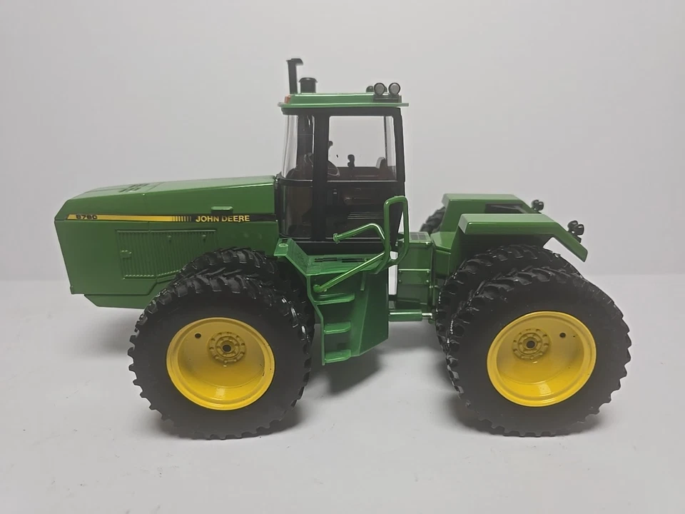 ERTL John Deere 8760 4WD Tractor With Duals Diecast Toy  - Image 2 of 4