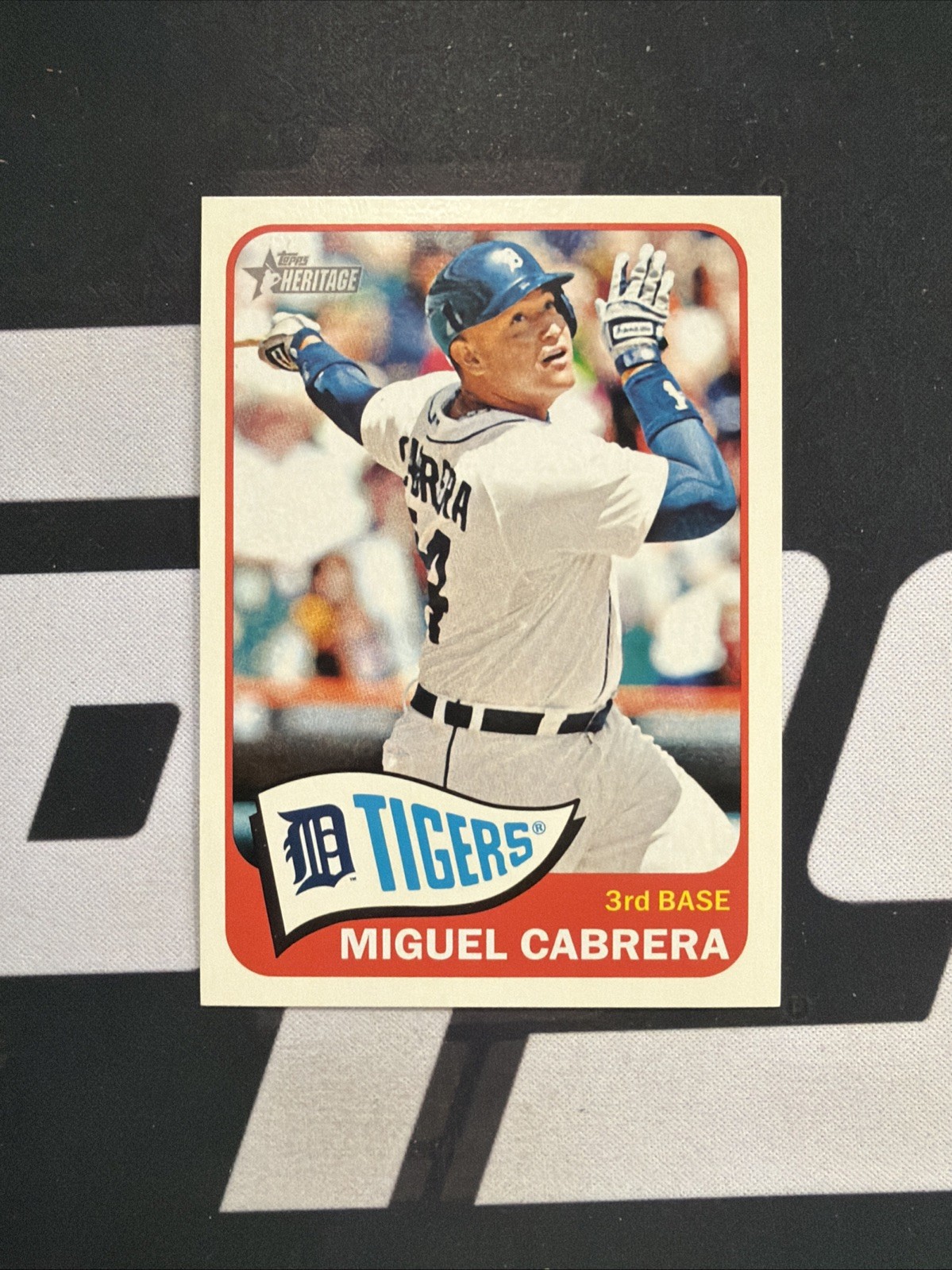 2014 Topps Heritage Action Variation SP Action Variation Miguel Cabrera #500