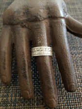 VINTAGE SC NAVAJO STERLING SILVER RING BAND UNIQUE DESIGN SIZE 6.5 7 MM WIDE