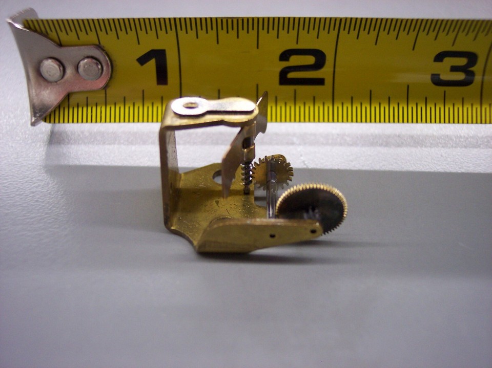 NEW REUGE 18 NOTE WIND UP MUSIC BOX GOVERNOR DRIVE GEARS repair parts