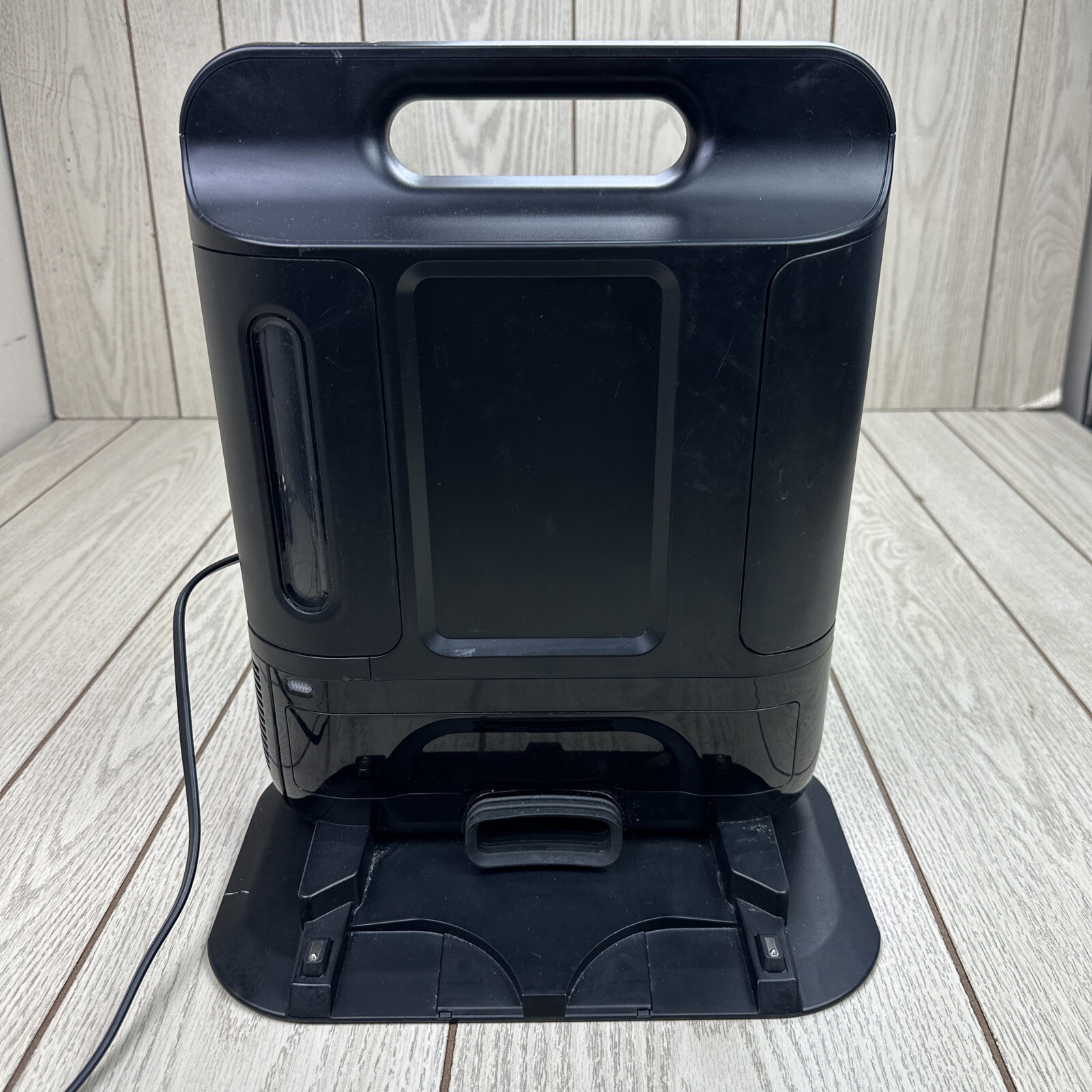 Shark IQ Robotic Vacuum Base Only in Black AV1002AE