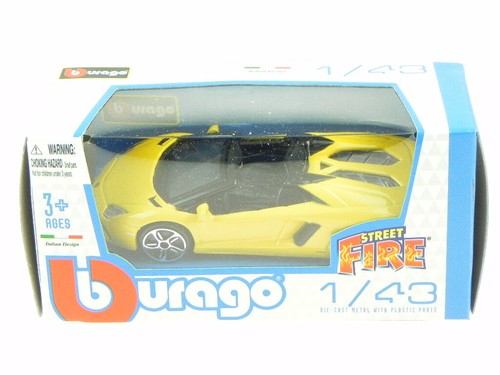 Lamborghini Aventador LP 700-4 Roadster giallo modellino Bburago 1:43 - Foto 3 di 3