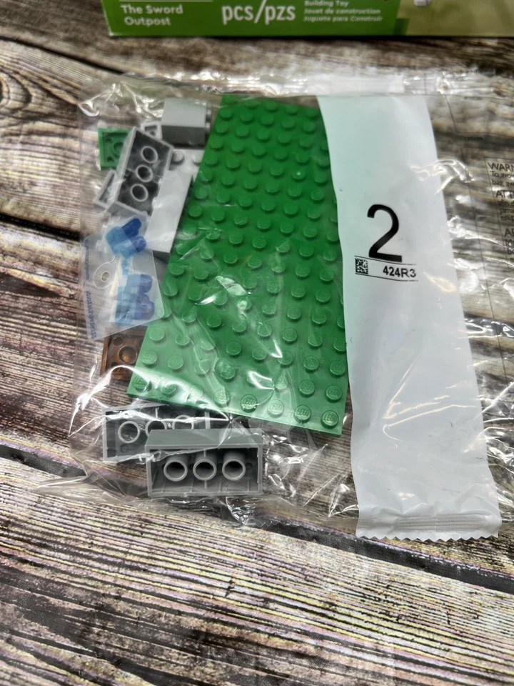 Incomplete LEGO MINECRAFT Set 21244 The Sword Outpost - 2 Unopened Bags / 1 Open - Image 4 of 4