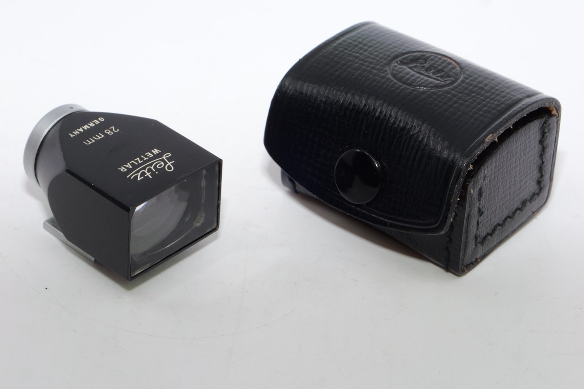 Leica 28mm BLACK metal Bright Line Viewfinder. Case. Germany