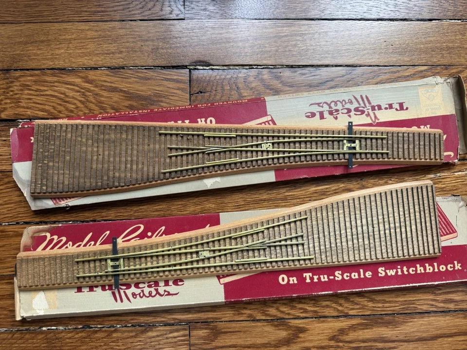 Vintage Tru-Scale Models HO Scale Model Railroad Mounted Switch Lot Of 2 In Box - Image 2 of 4