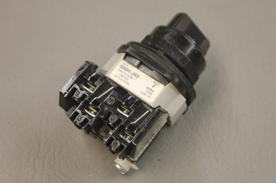 ALLEN BRADLEY 800H-JR2 SER F SELECTOR SWITCH
