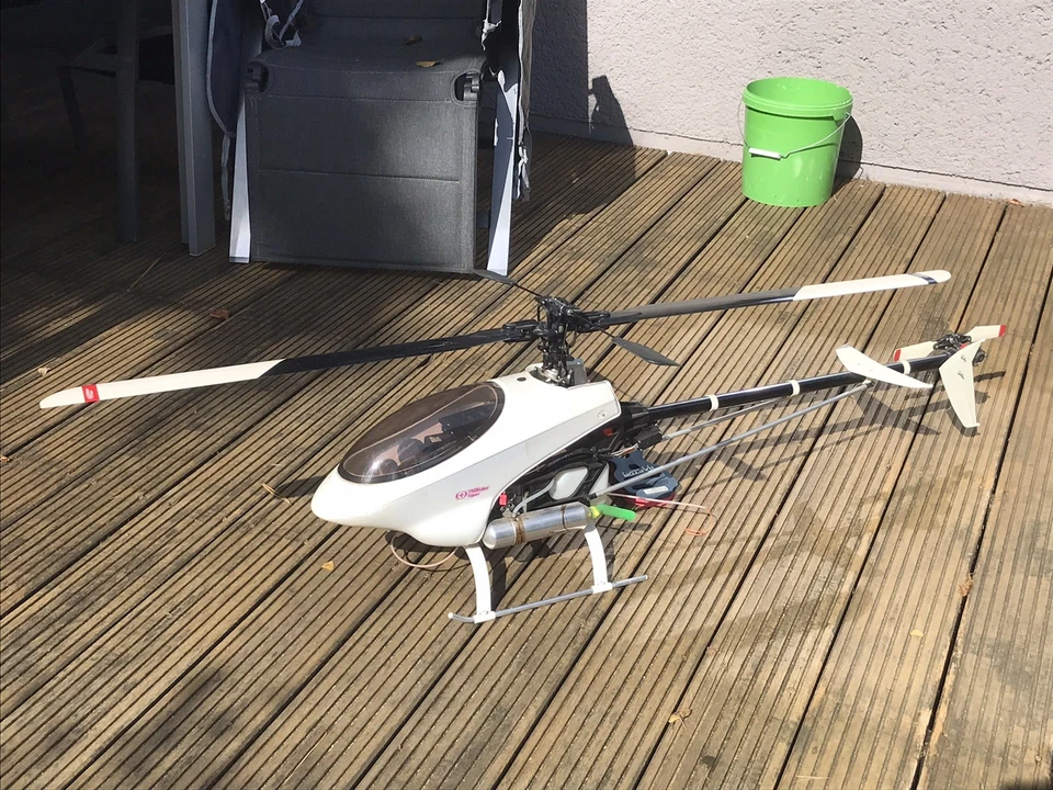 ARF Raptor 50 THUNDER TIGER Rc heli nitro guter zustand Graupner Robbe Servos - Bild 2 von 4