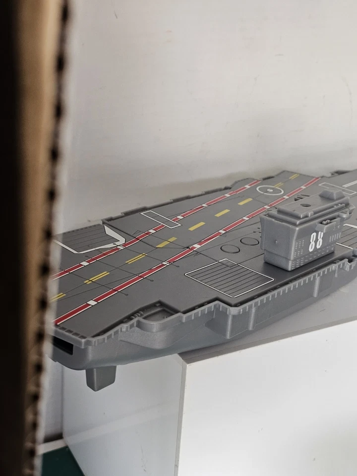 Efectos de sonido portaaviones 18" 1:32 de Motormax #76789 funciona. Foto 2 de 4