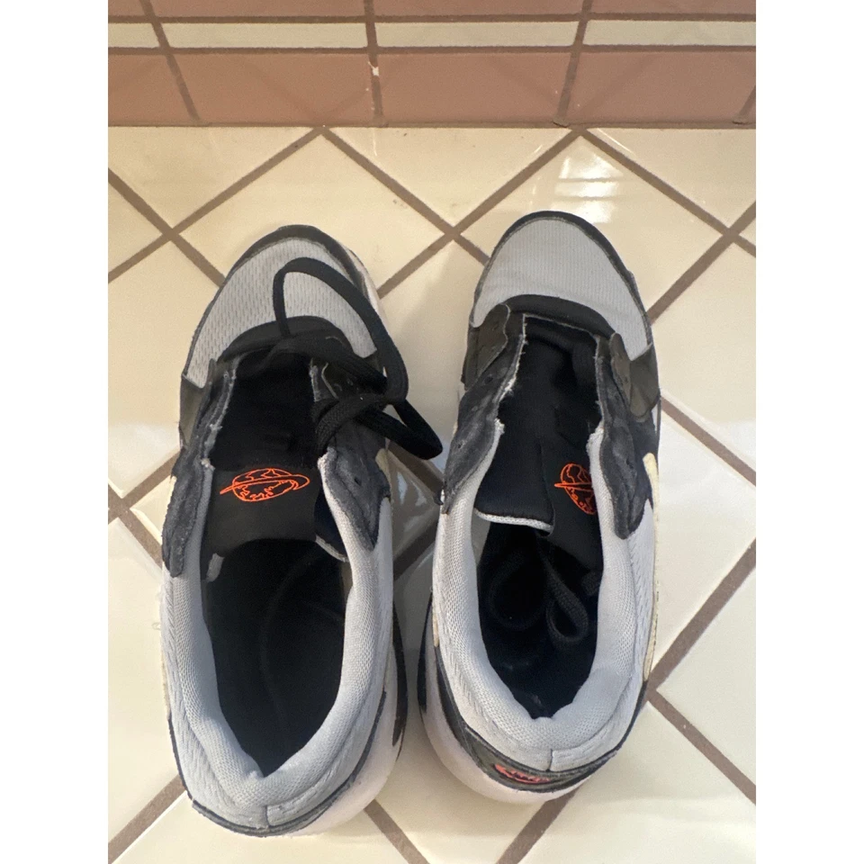 Nike Air Max Goadome Kids Sneakers Black Gray Orange Speckled Sole - Image 4 of 4