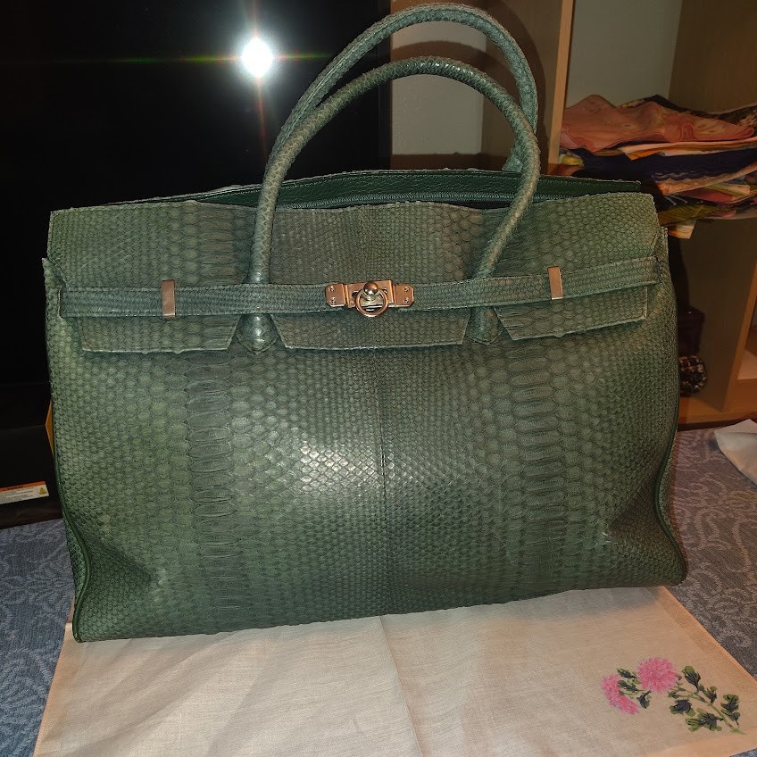 Vintage Authentic Python Snakeskin Handbag - Larg… - image 1