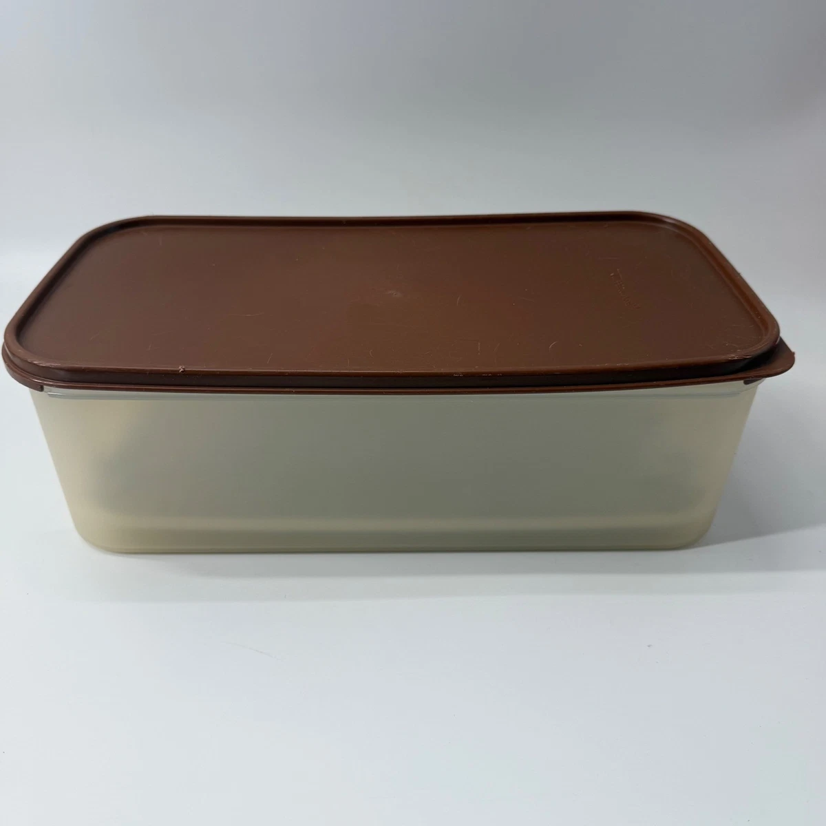 Tupperware 食品保存容器 ブラウン 25+ Tupperware Brown Food Storage Containers for sale | Updated